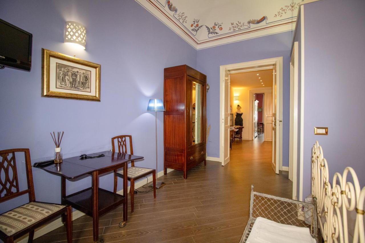 سانتو ستيفانو دي كاماسترا The Palace B&B And Apartments المظهر الخارجي الصورة