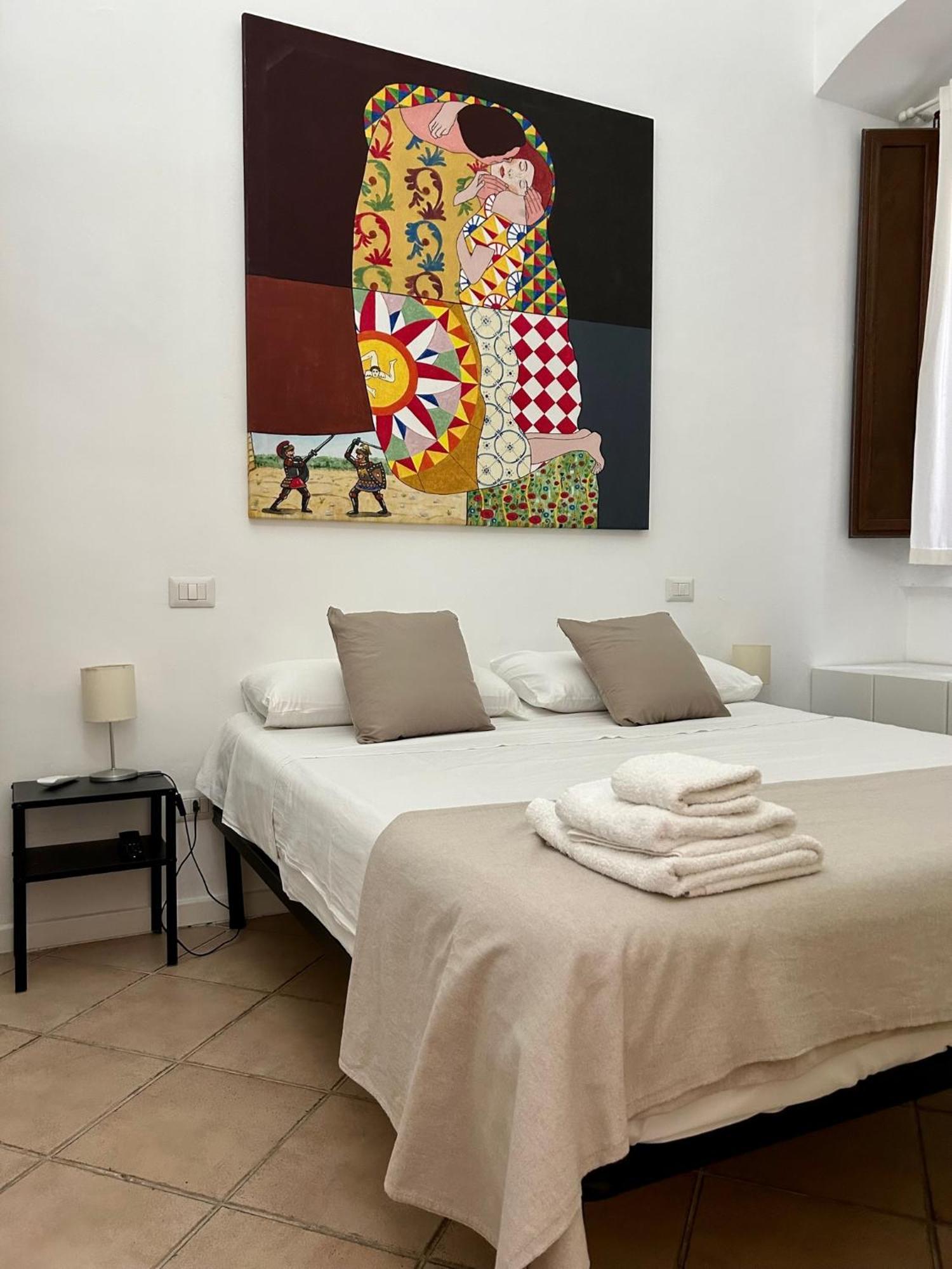 سانتو ستيفانو دي كاماسترا The Palace B&B And Apartments المظهر الخارجي الصورة