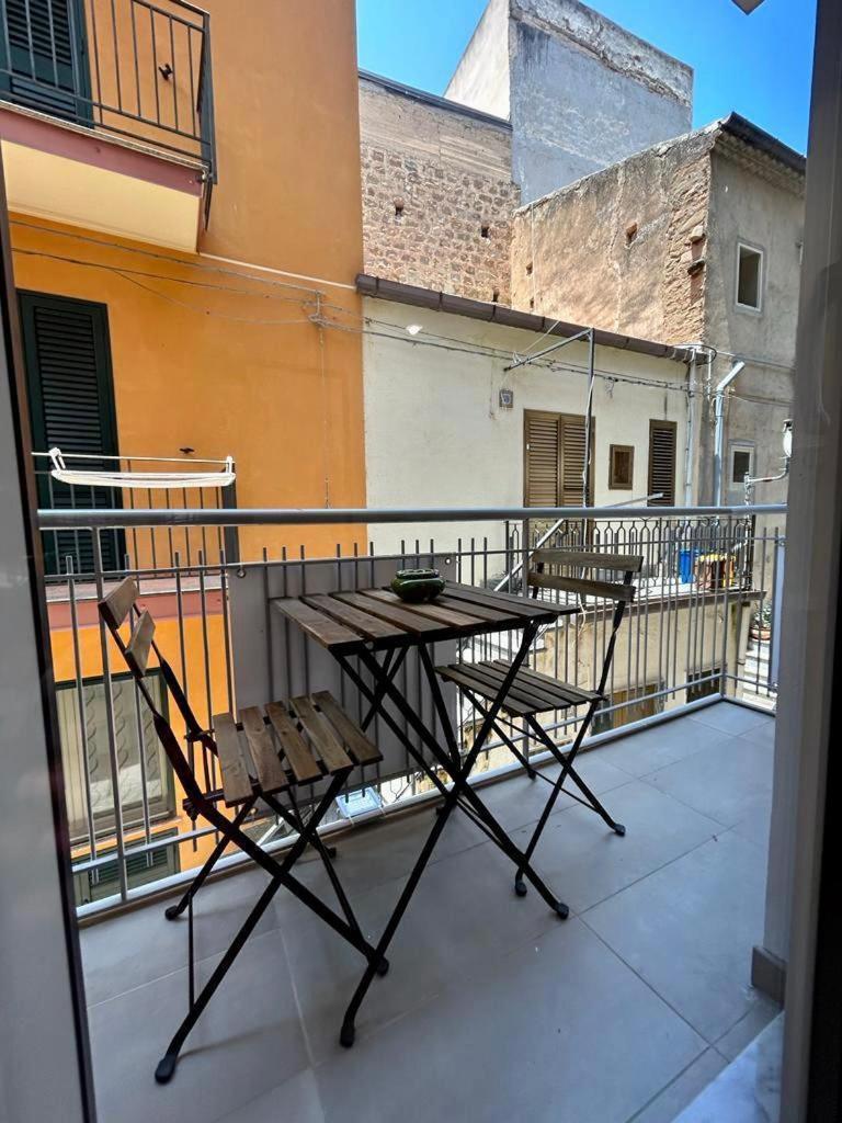 سانتو ستيفانو دي كاماسترا The Palace B&B And Apartments المظهر الخارجي الصورة